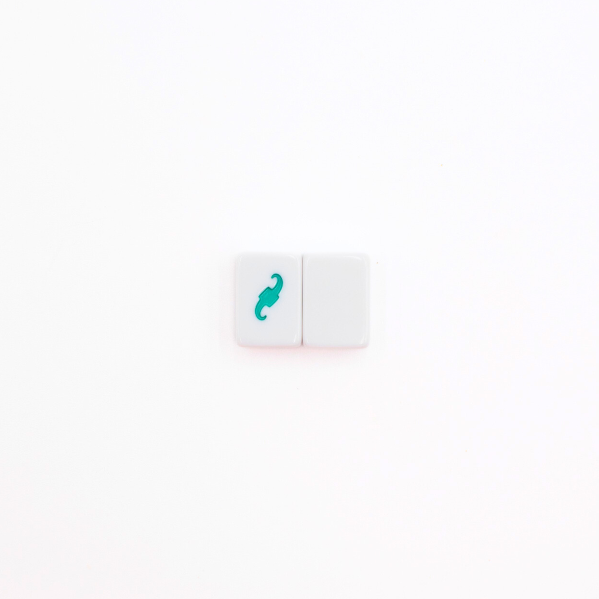 MINI TRAVEL MAHJONG  |  Mini Anywhere Series  |  White