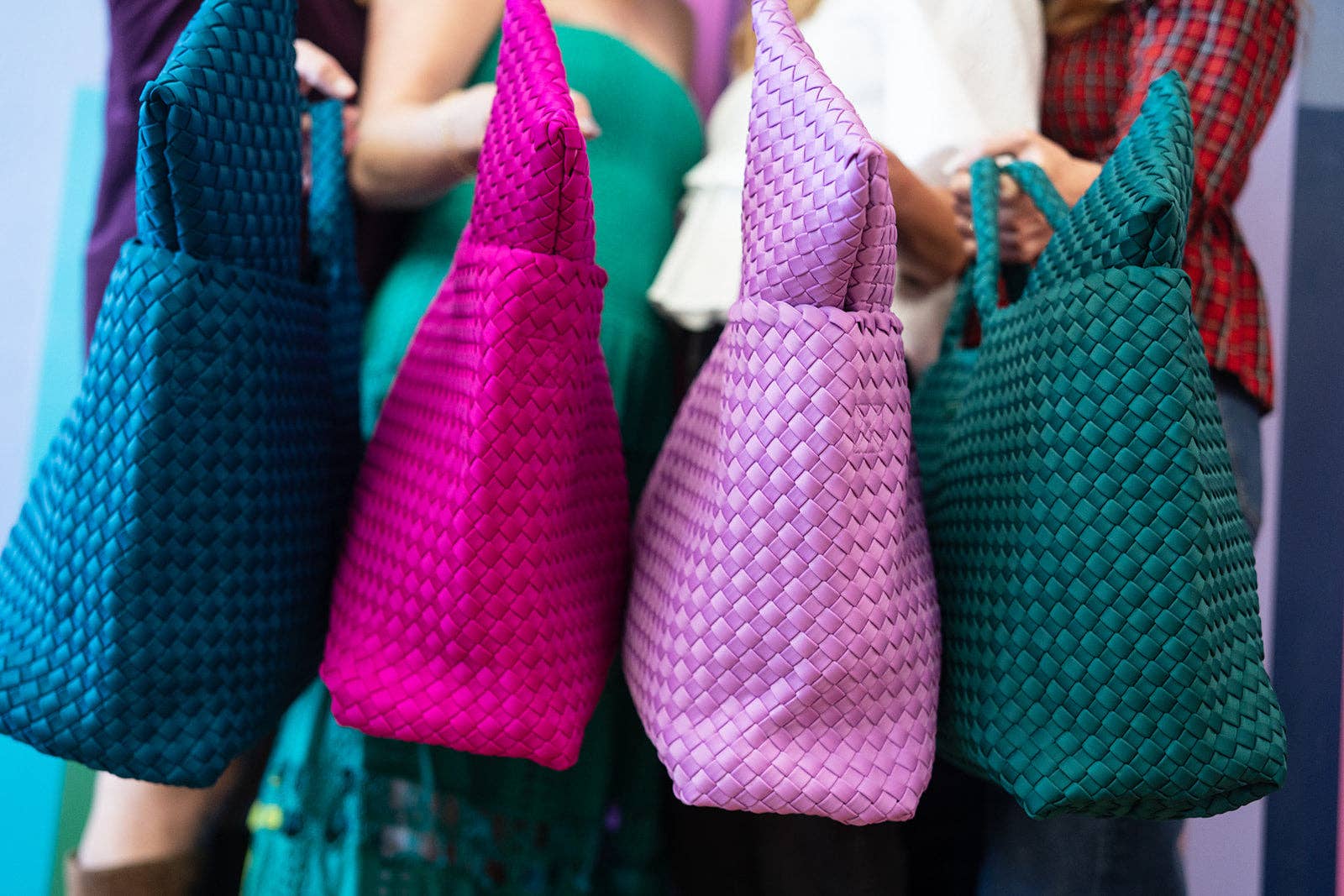 Mahjong Bag - Woven Carryall with Matching Tile Pouch: Peacock